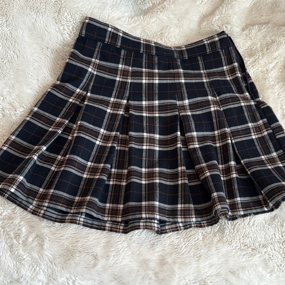 Hollister Navy and White Plaid Skater Skirt